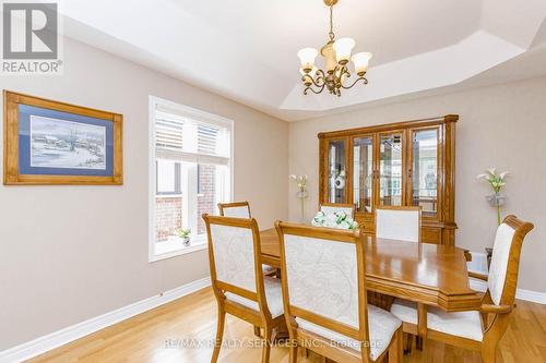 128 Valleywood Boulevard, Caledon, ON - Indoor Photo Showing Dining Room