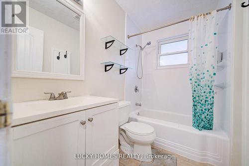 711 Otonabee Drive, Peterborough, ON - Indoor Photo Showing Bathroom