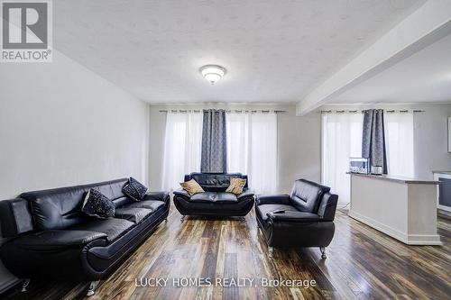 711 Otonabee Drive, Peterborough, ON - Indoor Photo Showing Living Room