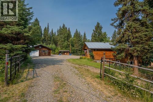 6650 Ryall Road, Lone Butte, BC - Outdoor