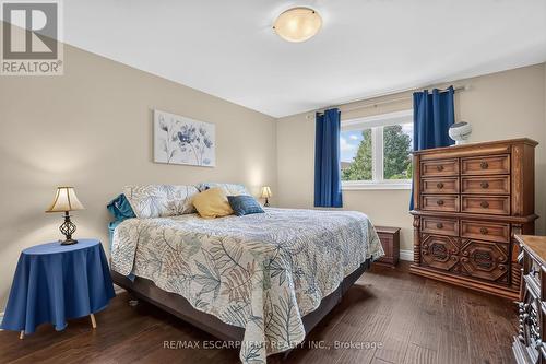 25 Richard Crescent, West Lincoln, ON - Indoor Photo Showing Bedroom