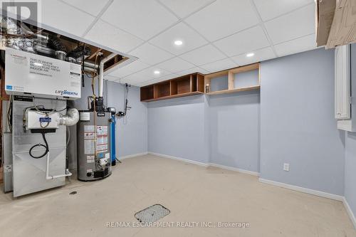 25 Richard Crescent, West Lincoln, ON - Indoor Photo Showing Basement