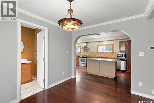 406 27Th Street W, Saskatoon, SK - Indoor Photo Showing Kitchen