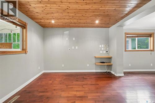406 27Th Street W, Saskatoon, SK - Indoor Photo Showing Other Room