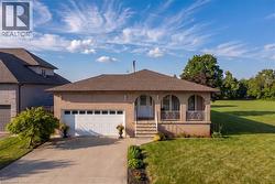 129 MARGARET Avenue  Stoney Creek, ON L8G 3G7