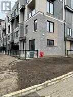 2 - 3562 COLONIAL DRIVE  Mississauga, ON L5L 5R9