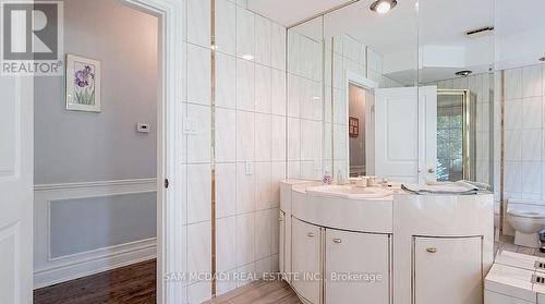 461 Temagami Crescent, Mississauga, ON - Indoor Photo Showing Bathroom