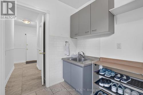33 Whitburn Crescent, Vaughan, ON - Indoor