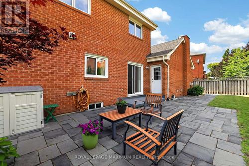 33 Whitburn Crescent, Vaughan, ON - Outdoor With Exterior