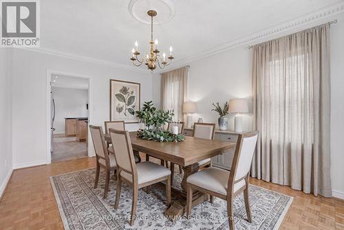 33 Whitburn Crescent, Vaughan, ON - Indoor Photo Showing Dining Room
