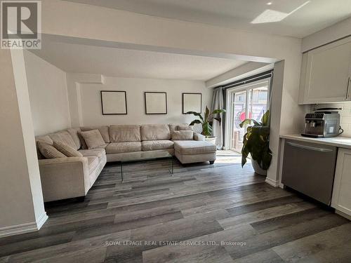 4686 Tassie Road, Burlington, ON - Indoor