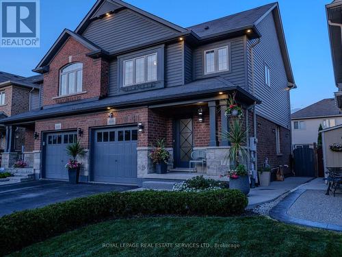 4686 Tassie Road, Burlington, ON - Outdoor With Deck Patio Veranda With Facade