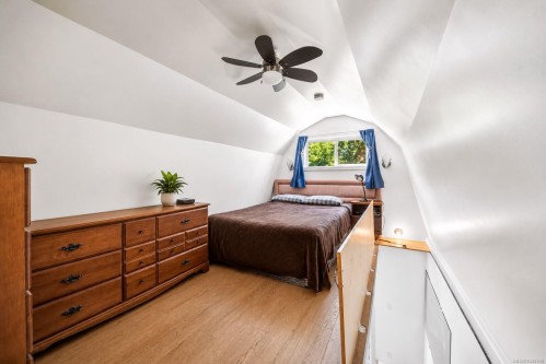 1120 Caledonia Ave, Victoria, BC 
