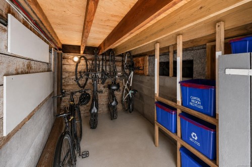 1120 Caledonia Ave, Victoria, BC 