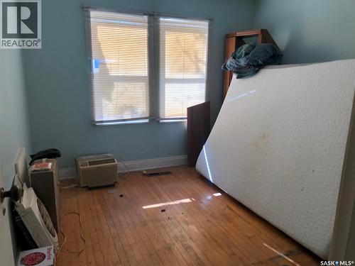 19 1St Avenue N, Hyas, SK - Indoor Photo Showing Bedroom
