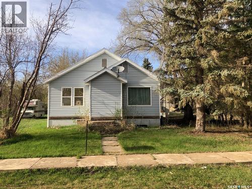 19 1St Avenue N, Hyas, SK - Outdoor