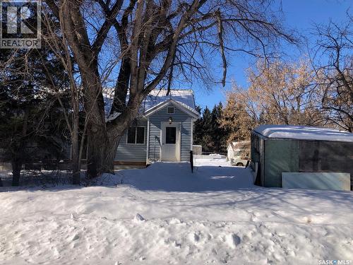 19 1St Avenue N, Hyas, SK - Outdoor