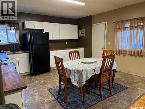 19 1St Avenue N, Hyas, SK 