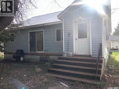 19 1St Avenue N, Hyas, SK - Outdoor
