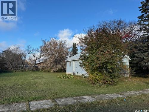 19 1St Avenue N, Hyas, SK 