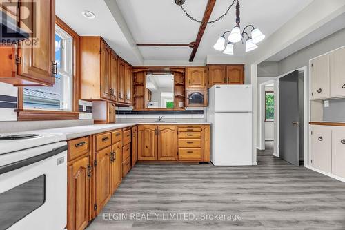 43212 Southdale Line, St. Thomas, ON - Indoor Photo Showing Kitchen