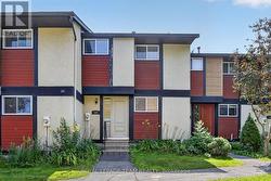 120 MCCLINTOCK WAY  Ottawa, ON K2L 2A4