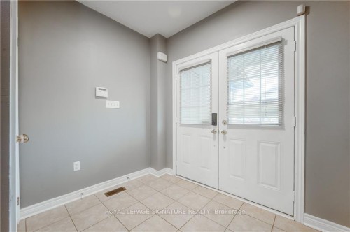 10 Keith Crescent, St. Catharines, ON - Indoor Photo Showing Other Room