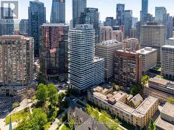 1811 - 57 ST JOSEPH STREET Toronto, ON M5S 0C5