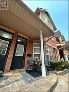 6 - 125 HALL STREET  Richmond Hill, ON L4C 4N9