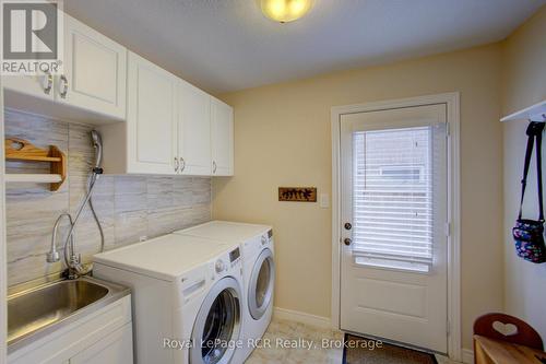237 Carrol Street, Wellington North (Arthur), ON - Indoor Photo Showing Laundry Room