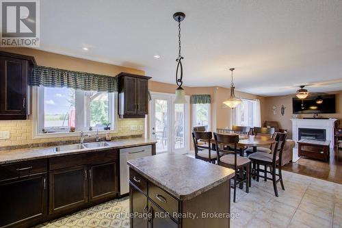 237 Carrol Street, Wellington North (Arthur), ON - Indoor With Fireplace
