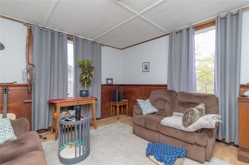 451 Irwin St, Nanaimo, BC 