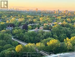 2304 - 609 SHERBOURNE STREET  Toronto, ON M4X 0A4