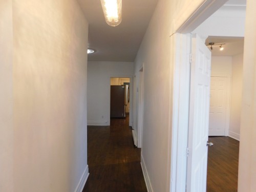 Passageway - 5331 Av. Gatineau, Montréal (Côte-Des-Neiges/Notre-Dame-De-Grâce), QC - Indoor Photo Showing Other Room