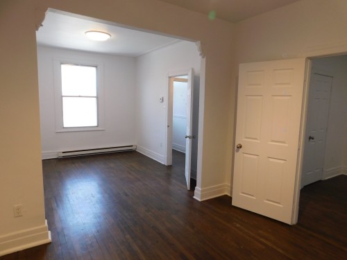 Master Bedroom - 5331 Av. Gatineau, Montréal (Côte-Des-Neiges/Notre-Dame-De-Grâce), QC - Indoor Photo Showing Other Room