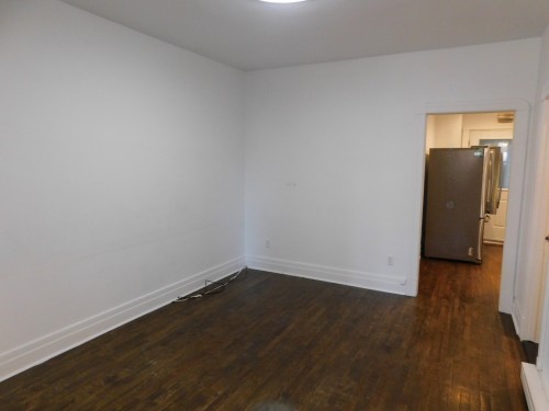 Living Room - 5331 Av. Gatineau, Montréal (Côte-Des-Neiges/Notre-Dame-De-Grâce), QC - Indoor Photo Showing Other Room