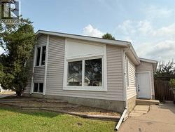 2725 57B Avenue  Lloydminster, AB T9V 2N1