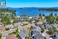 10372 Resthaven Dr  Sidney, BC V8L 3H3