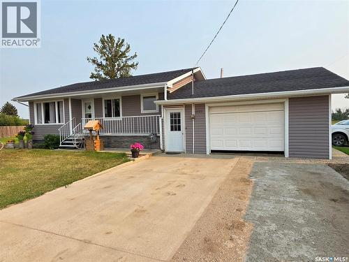 1321 Herbert Avenue, Herbert, SK 