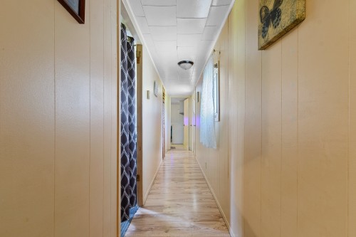 Hall d'entrée/Vestibule - 99 Route 148, Bristol, QC 