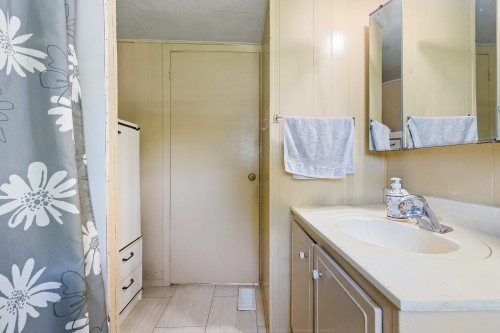 Salle de bains - 99 Route 148, Bristol, QC 
