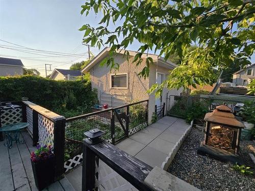 239 Belmont Ave, Winnipeg, MB - Outdoor With Exterior