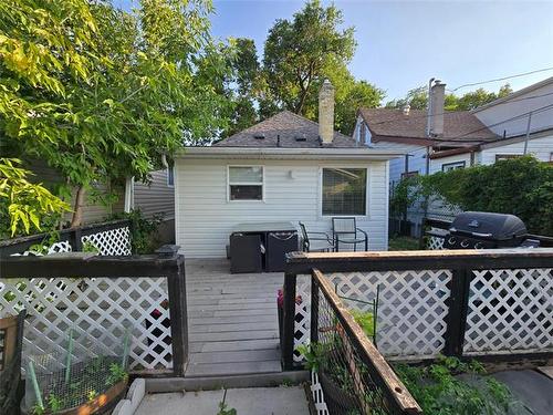 239 Belmont Ave, Winnipeg, MB - Outdoor With Deck Patio Veranda With Exterior