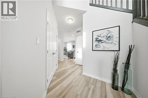 89 Acorn Trail, St. Thomas, ON - Indoor Photo Showing Other Room