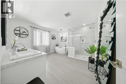 89 Acorn Trail, St. Thomas, ON - Indoor Photo Showing Bathroom