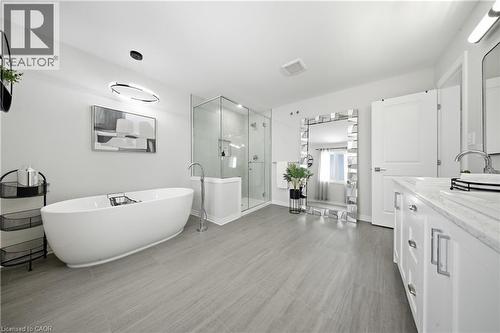 89 Acorn Trail, St. Thomas, ON - Indoor Photo Showing Bathroom