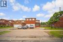 692 Huntington Ridge Drive, Mississauga, ON  - Outdoor 