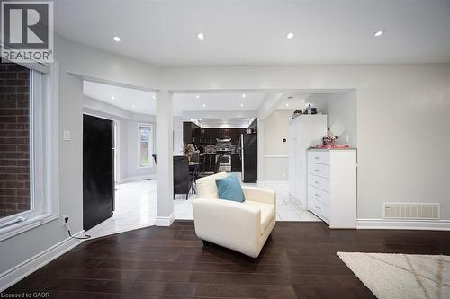 692 Huntington Ridge Drive, Mississauga, ON - Indoor