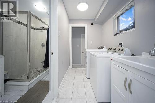 692 Huntington Ridge Drive, Mississauga, ON - Indoor
