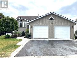 590 ARBOUR CRESCENT  Kingston, ON K7M 8Y1